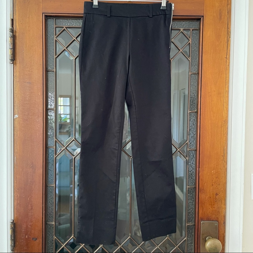 Le Chateau Tech Stretch Side Zip Crop
